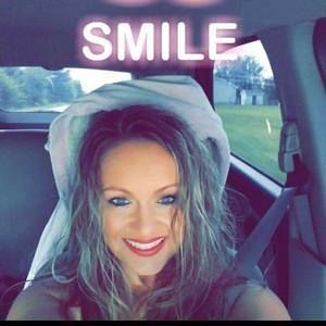 Meet your Posher, Angie